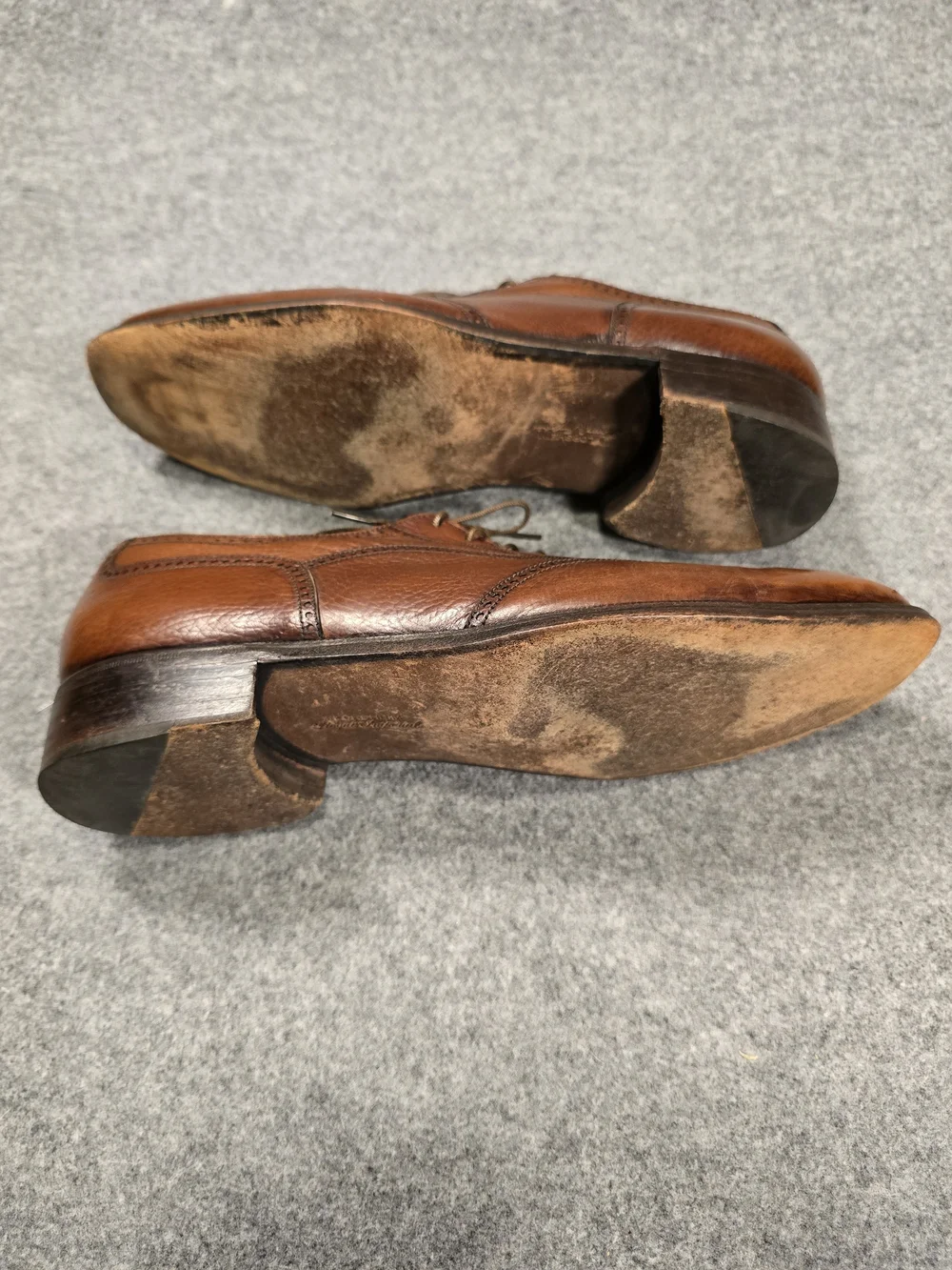 The Royal Imperial Florsheim Shoe Classic Brown Wingtip Leather Dress Shoes
